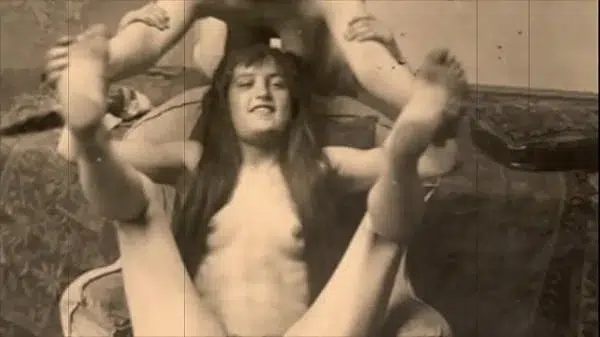 Dark Lantern Entertainment presents Vintage Beauties