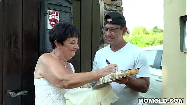 Mature Lady getting pounded by the much y. courier