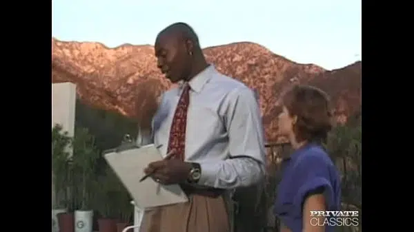 Tori Gets an Interracial DP