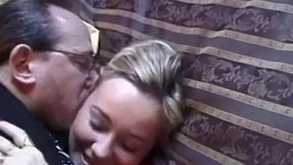 Vintage babe doggystyled until cumontits