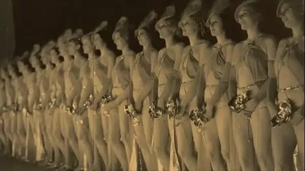 Retro Cabaret Showgirl