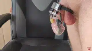 Crazy eletcro orgasm in a cock cage